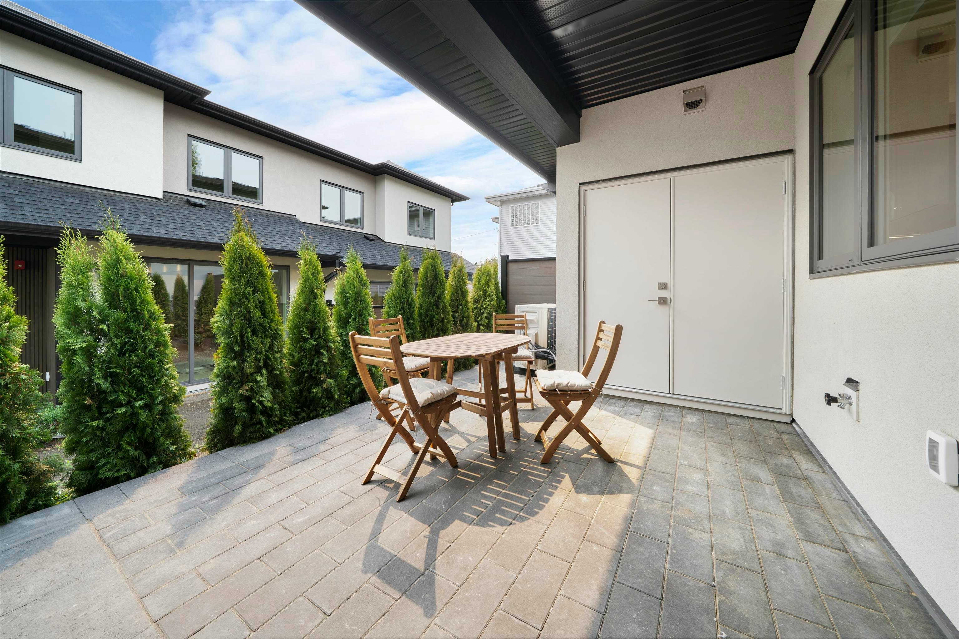 2-1958 W 60th Avenue, Vancouver, BC, V6P 2B1 - 12