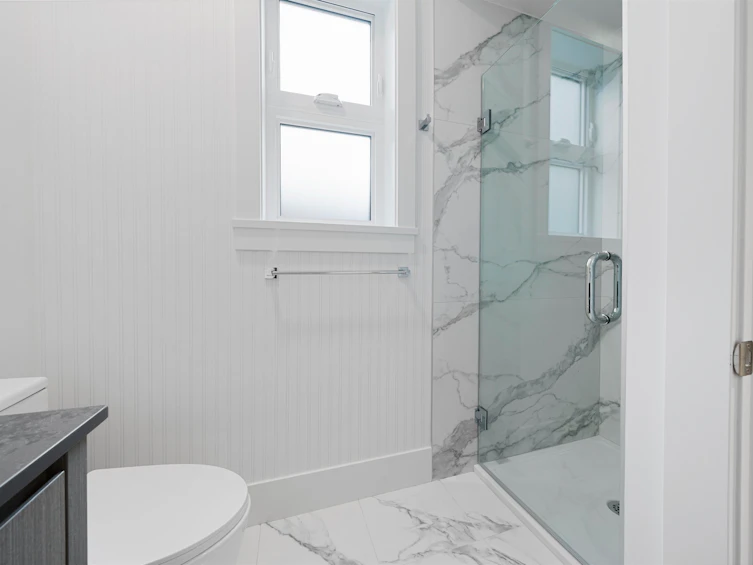 2-1958 W 60th Avenue, Vancouver, BC, V6P 2B1 - 11