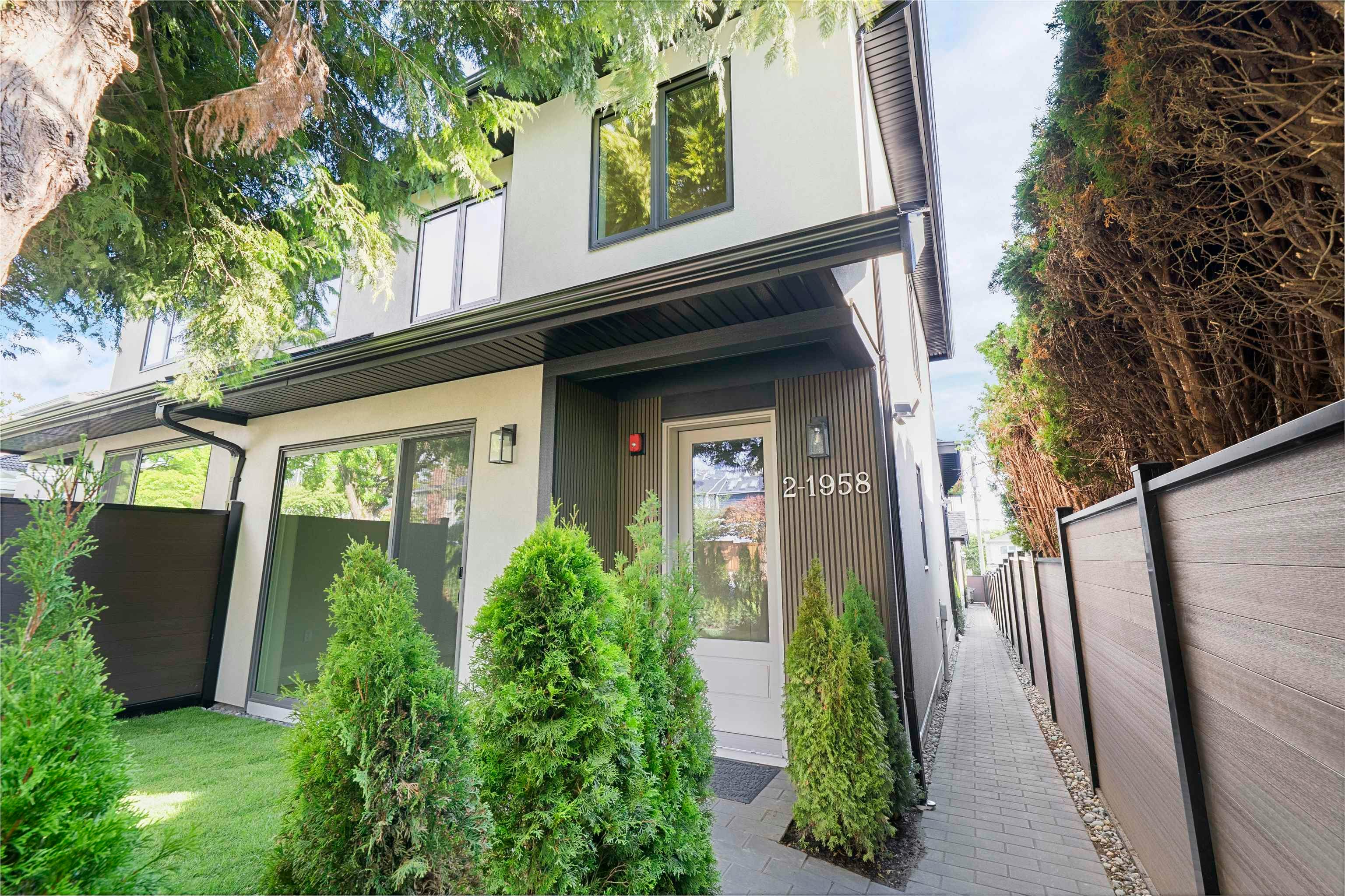 2-1958 W 60th Avenue - 2
