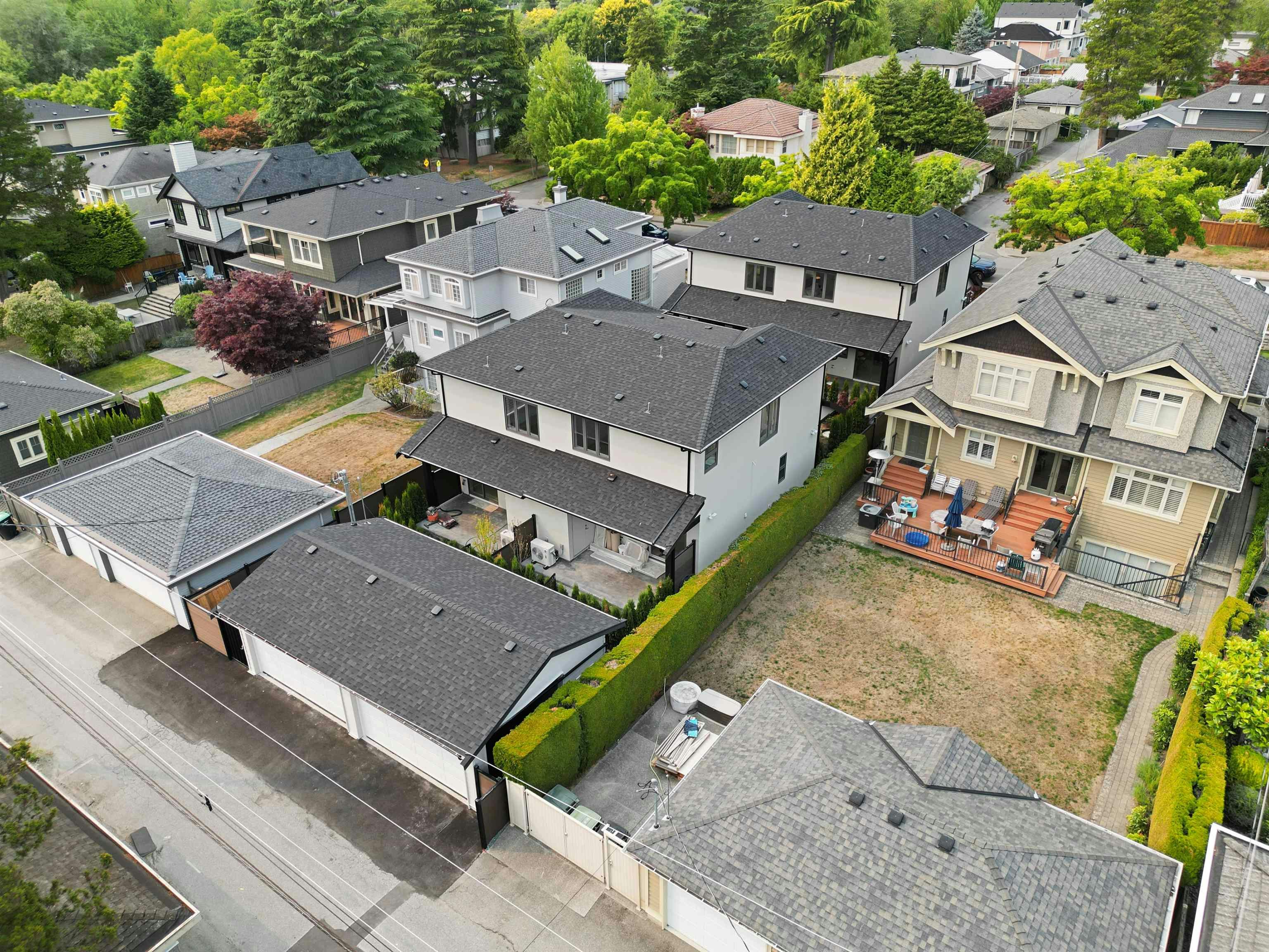 2-1958 W 60th Avenue - 3
