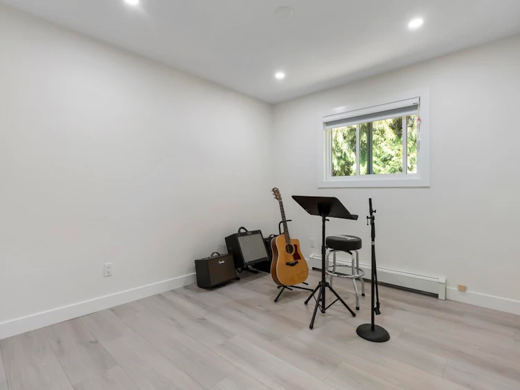 8034 166 Street, Surrey, BC, V4N 0H1 - 25