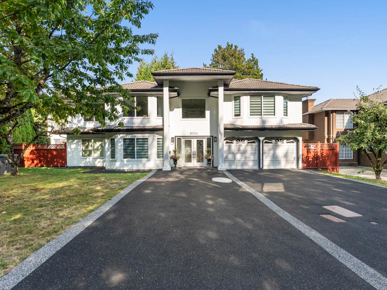 8034 166 Street, Surrey, BC, V4N 0H1