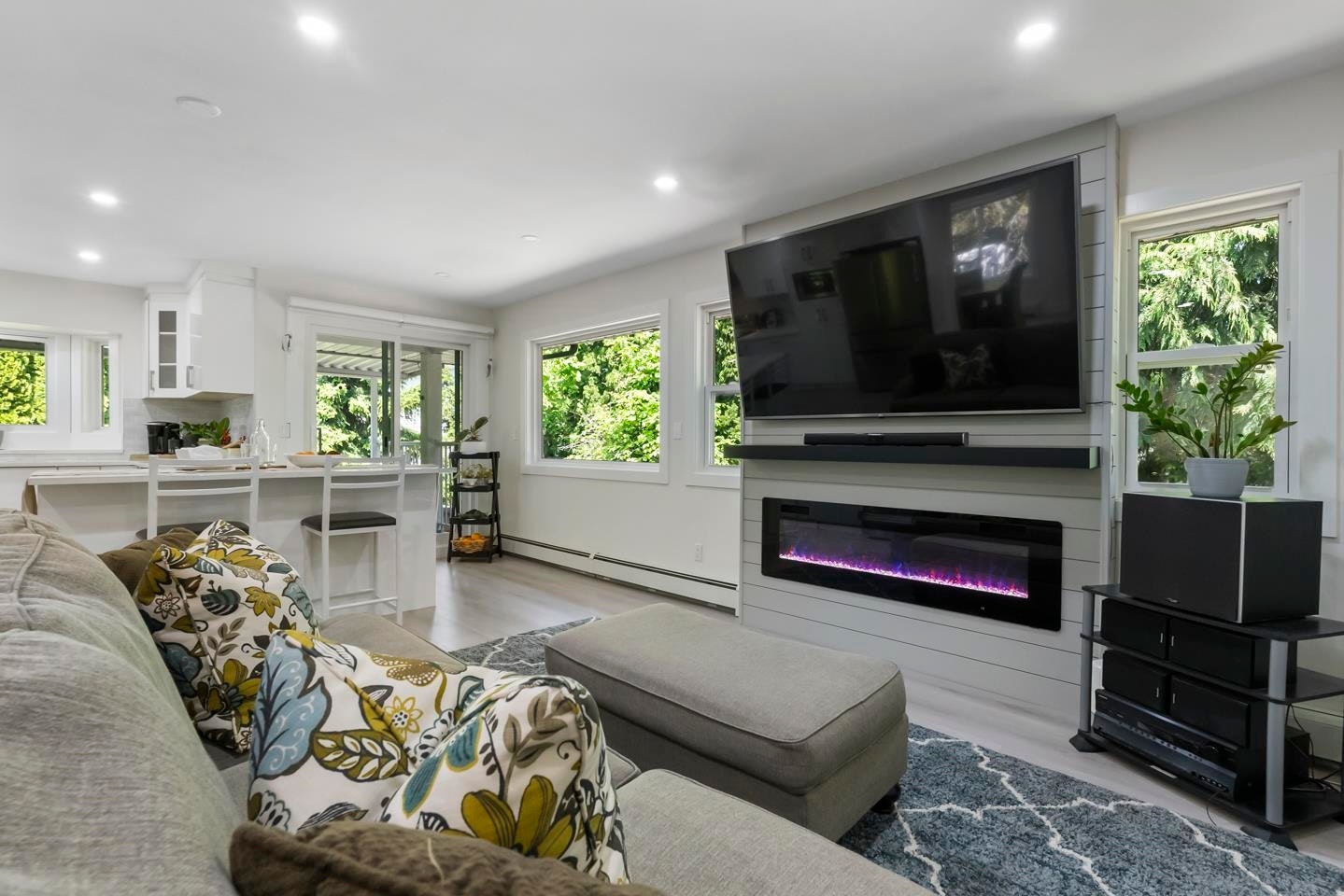 8034 166 Street, Surrey, BC, V4N 0H1 - 9