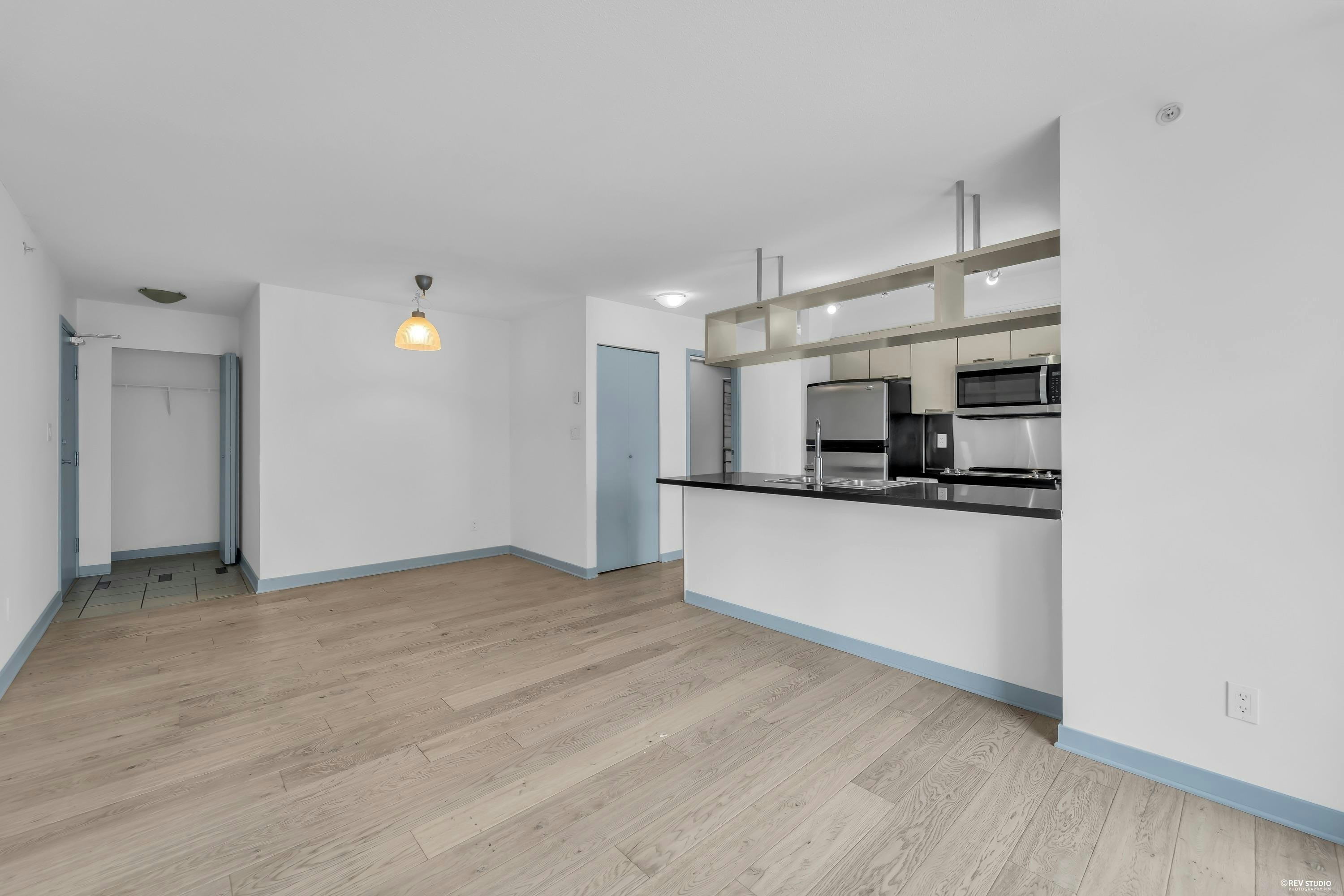 1106-1082 Seymour Street - 2