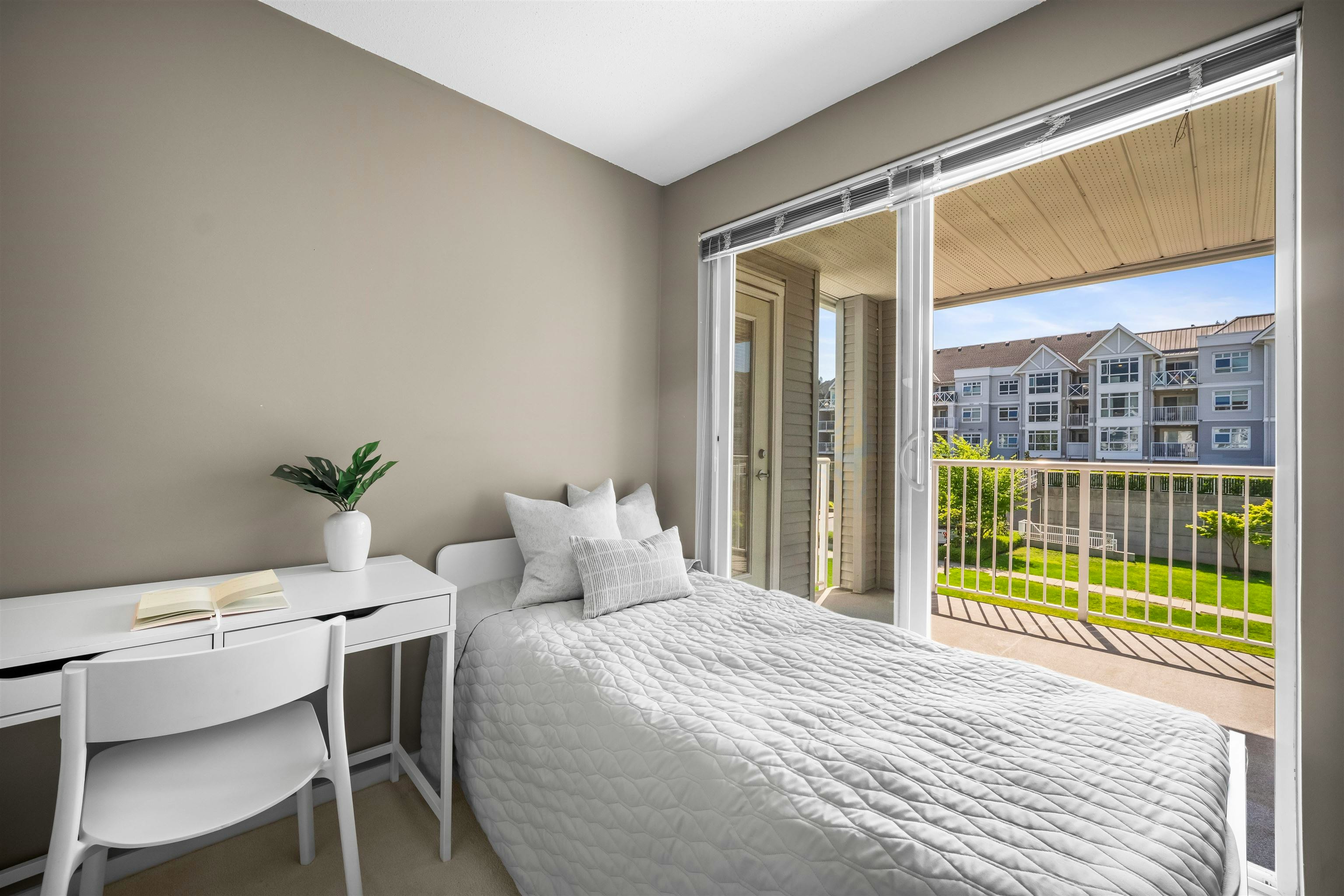 302-3142 St Johns Street, Port Moody, BC, V3H 5E5 - 25