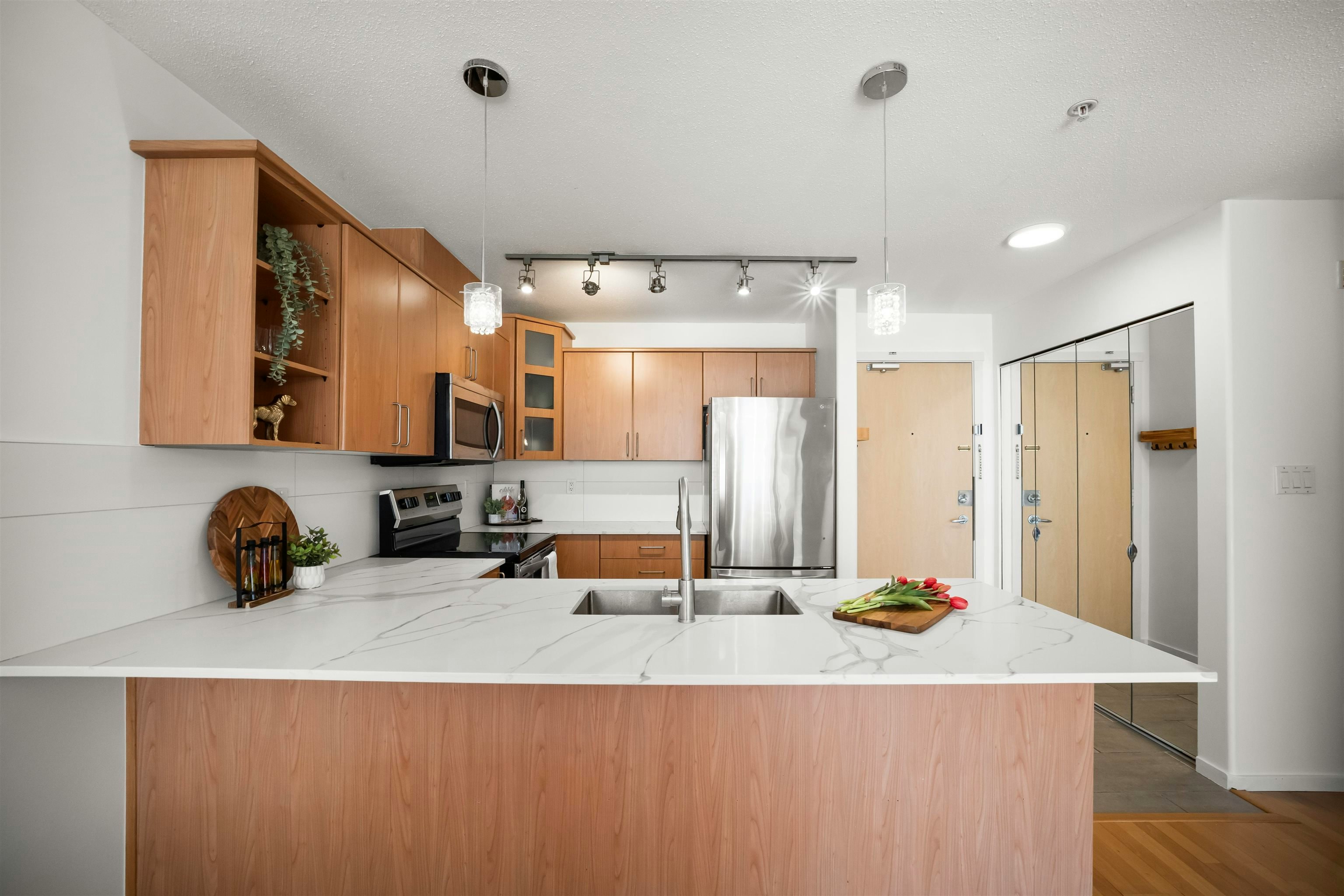 302-3142 St Johns Street, Port Moody, BC, V3H 5E5 - 5