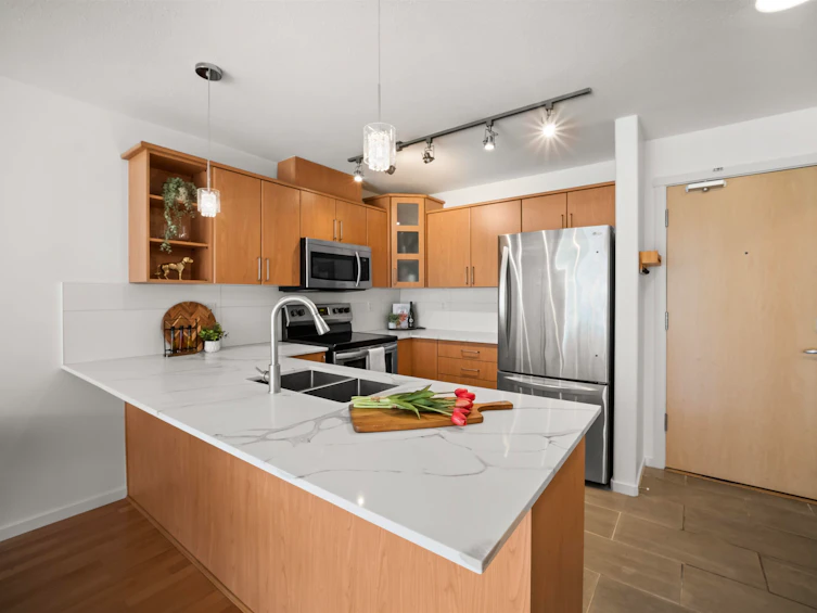 302-3142 St Johns Street, Port Moody, BC, V3H 5E5 - 4