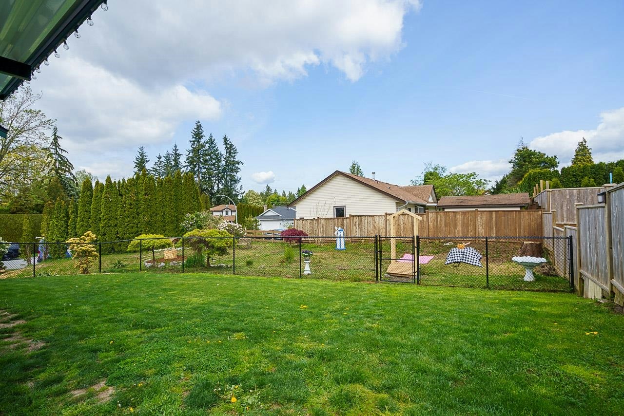 19950 48a Avenue, Langley, BC, V3A 6Z7 - 34