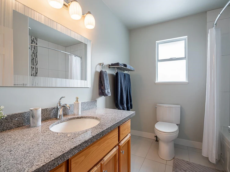 19950 48a Avenue, Langley, BC, V3A 6Z7 - 26