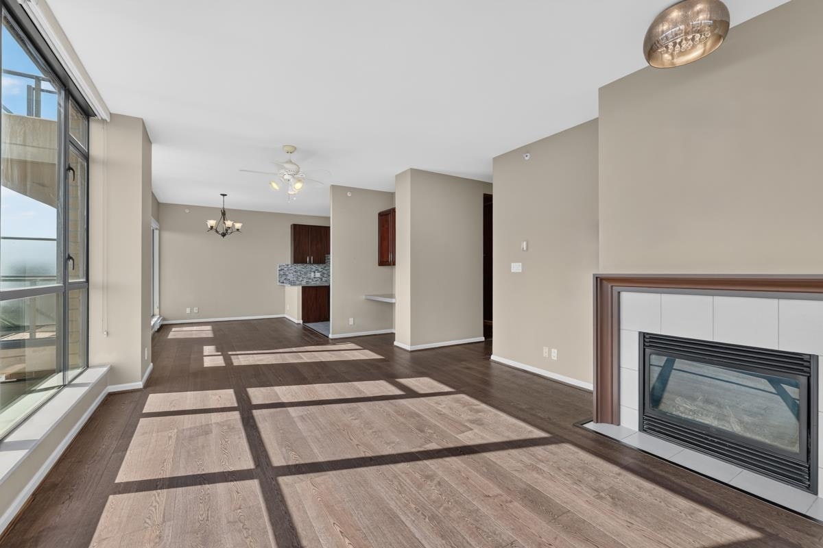 1601-7388 Sandborne Ave, Burnaby, BC, V3N 5C4 - 11