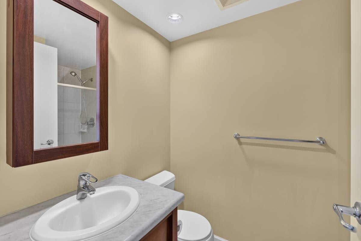 1601-7388 Sandborne Ave, Burnaby, BC, V3N 5C4 - 21