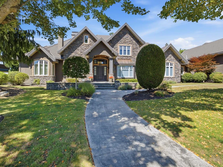 16235 36a Avenue, Surrey, BC, V3Z 0X5