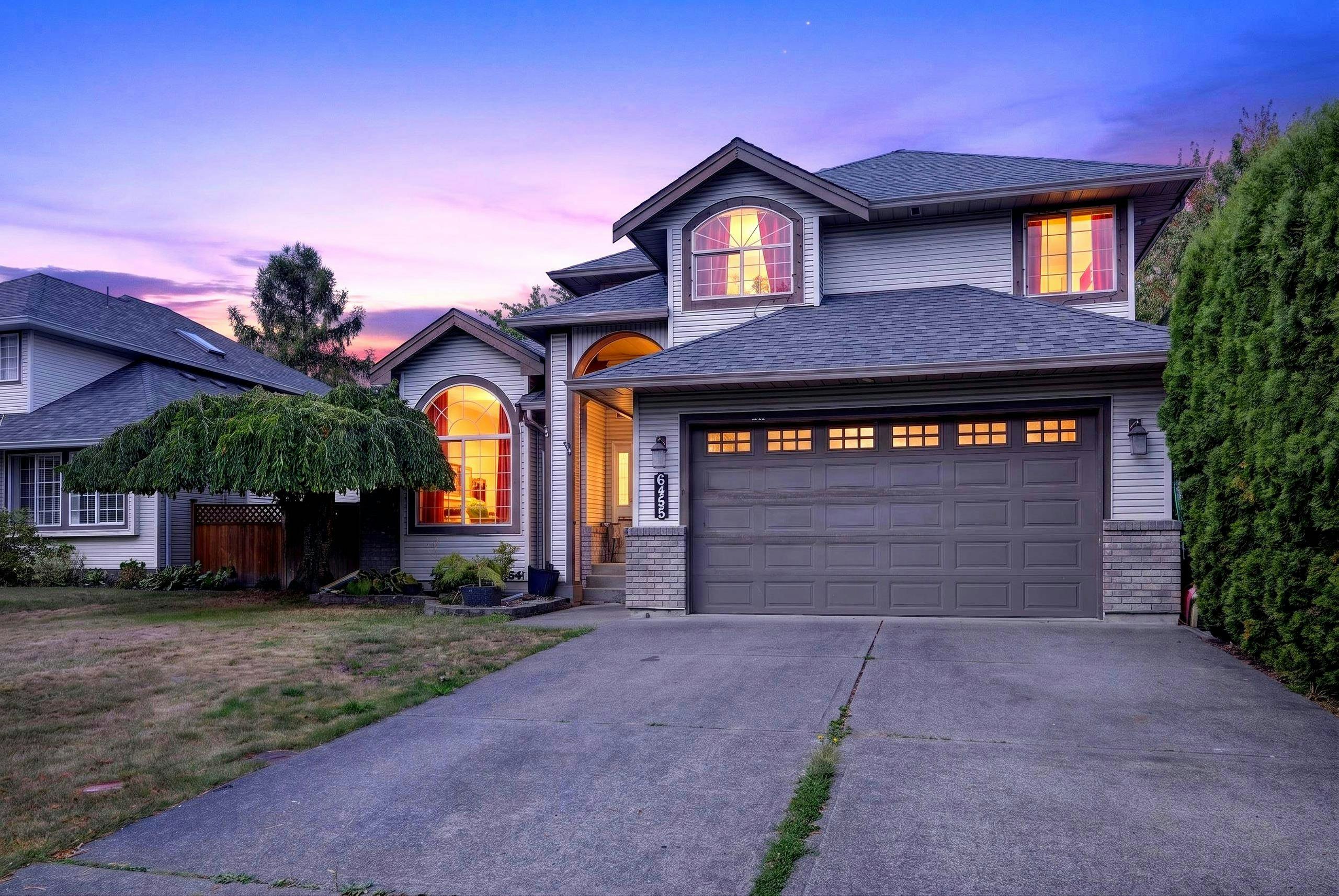 6455 188a Street, Surrey, BC, V3S 8V3