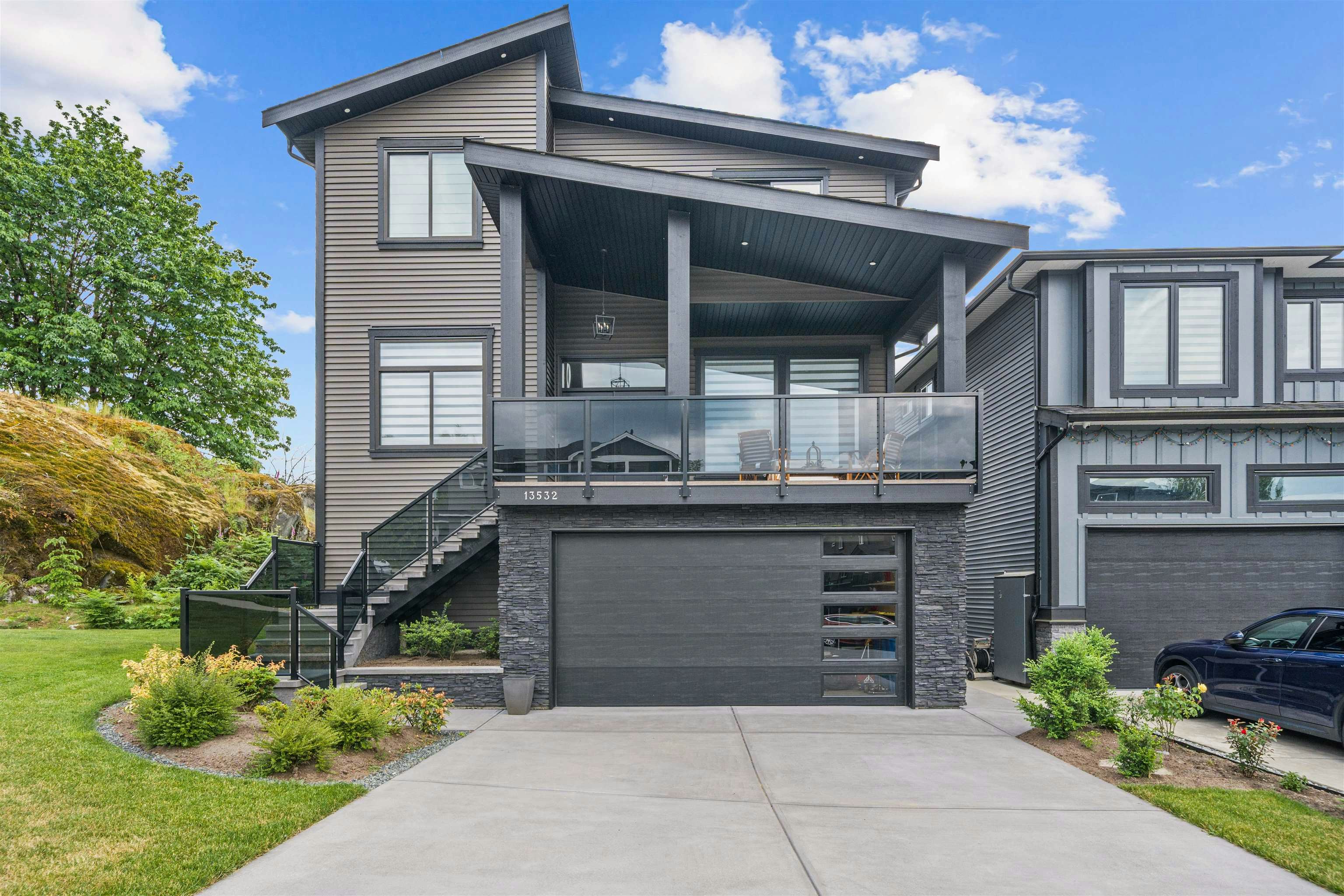 13532 Birdtail Drive, Maple Ridge, BC, V4R 0J2
