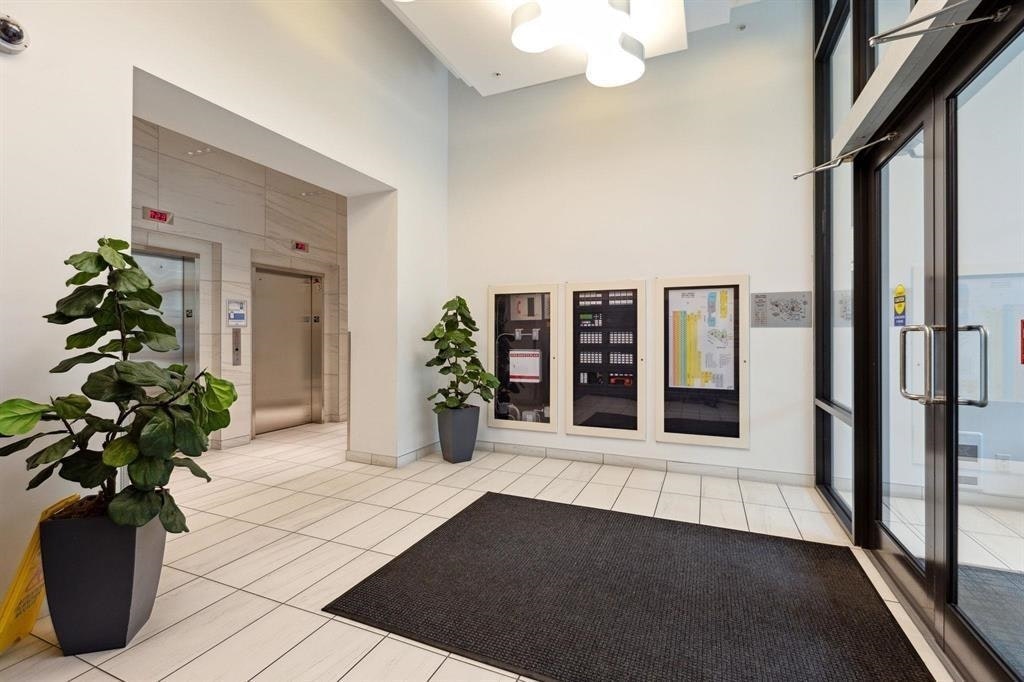 606-5470 Ormidale Street, Vancouver, BC, V5R 0G5 - 3