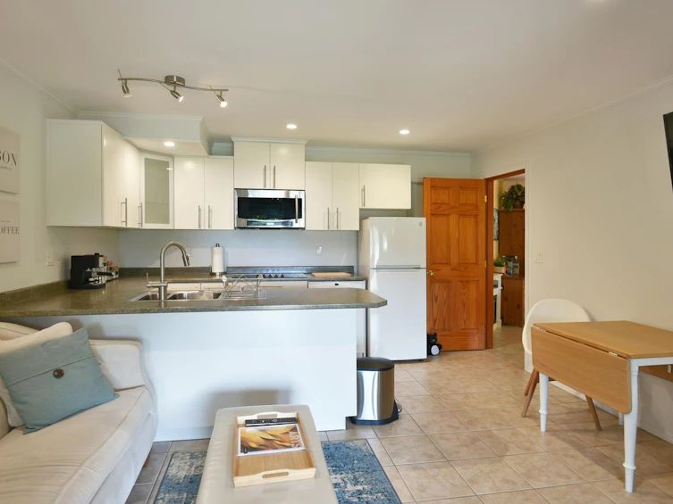 13031 Narrows Road, Pender Harbour Egmont, BC, V0N 2H1 - 28