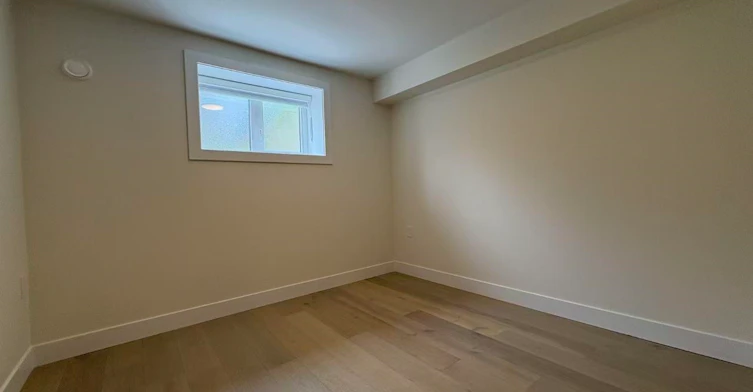 945 E 28th Ave, Vancouver, BC, V5V 2P3 - 7