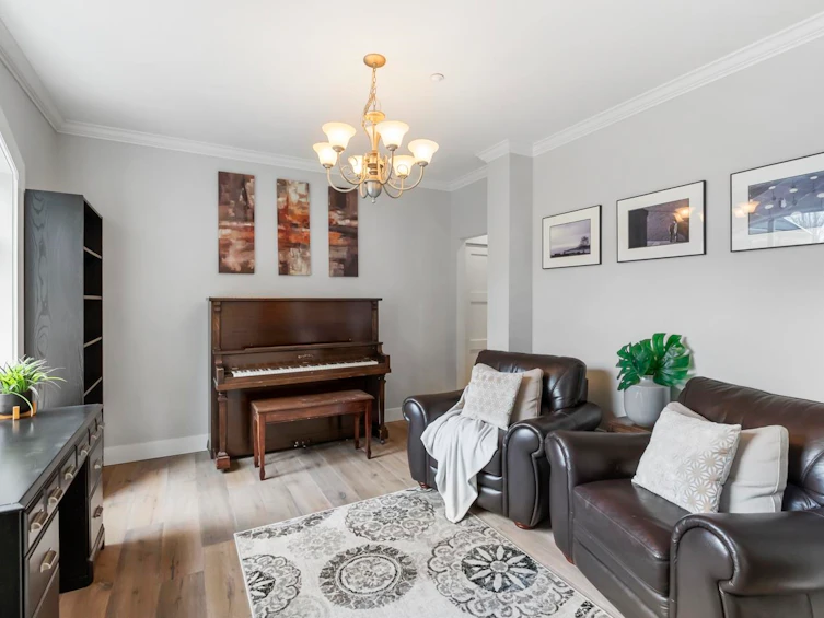 9855 182 Street, Surrey, BC, V4N 5A9 - 6