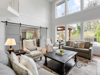 9855 182 Street - 3