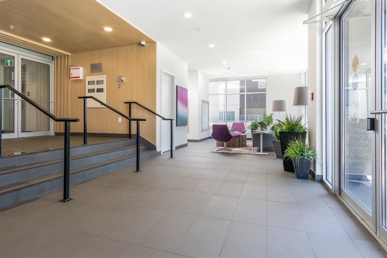 111-13963 105 Boulevard - 3