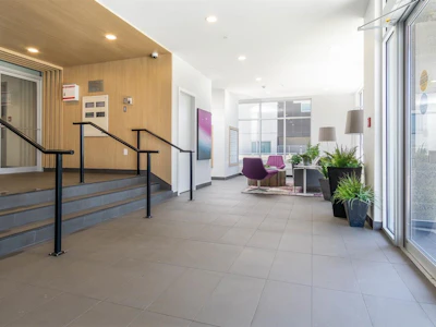 111-13963 105 Boulevard - 3