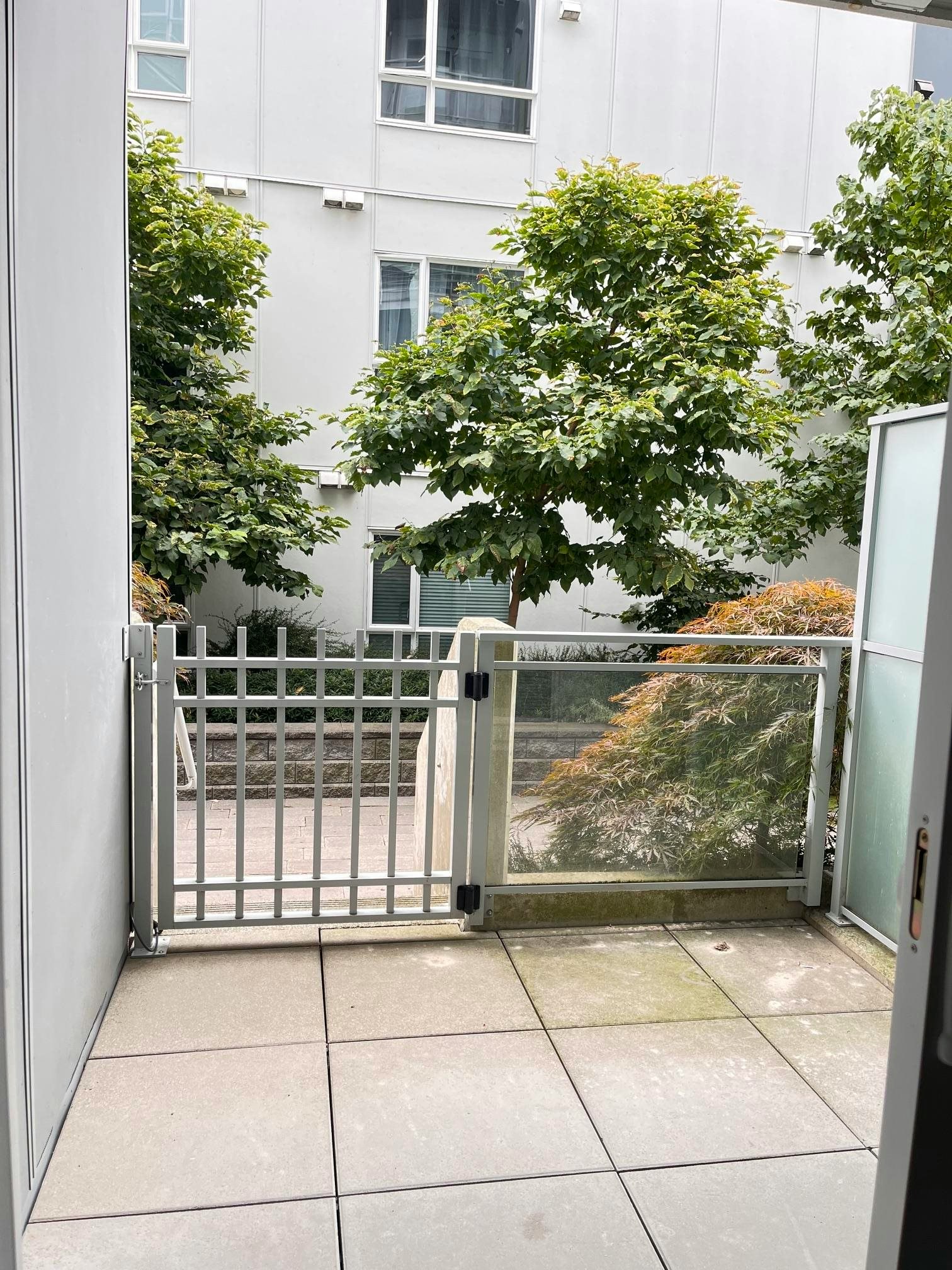 111-13963 105 Boulevard, Surrey, BC, V3T 0M9 - 13