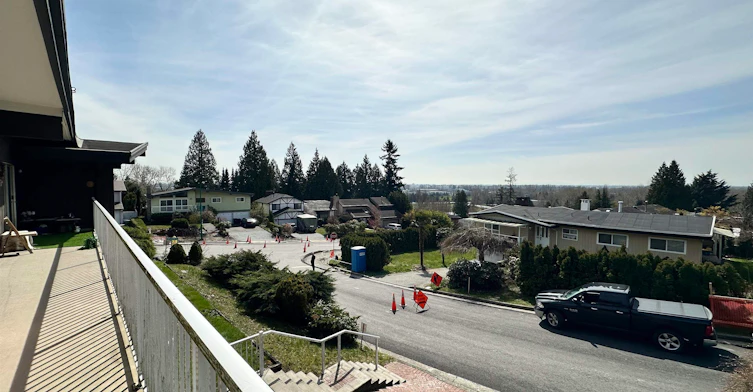 Basement-4897 Patrick Pl, Burnaby, BC, V5J 3A5 - 3