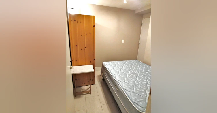 Basement-4897 Patrick Pl, Burnaby, BC, V5J 3A5 - 10