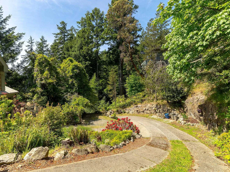 342 Creek Road, Bowen Island, BC, V0N 1G1 - 32