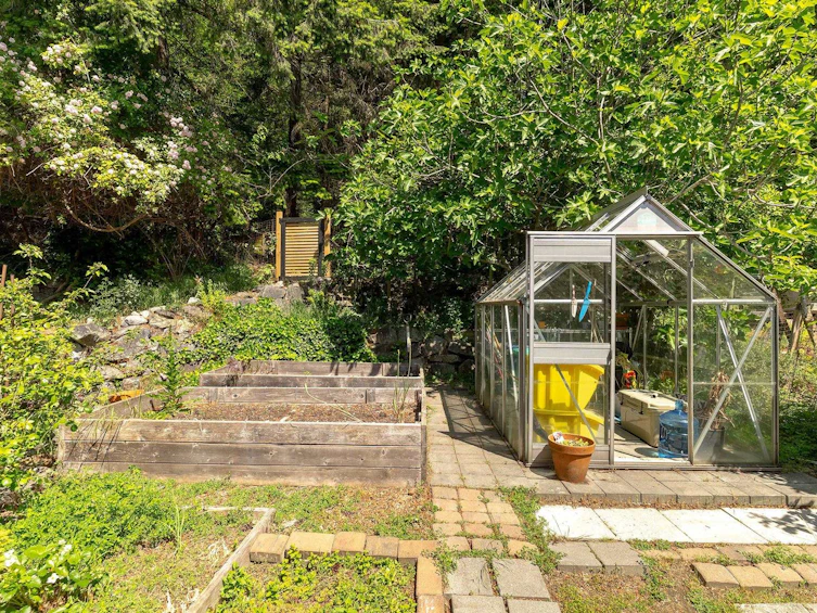 342 Creek Road, Bowen Island, BC, V0N 1G1 - 36