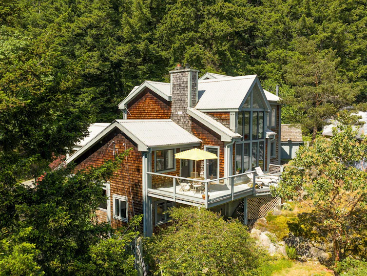 342 Creek Road, Bowen Island, BC, V0N 1G1 - 2