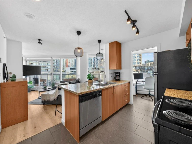 905-58 Keefer Place, Vancouver, BC, V6B 0B8 - 4