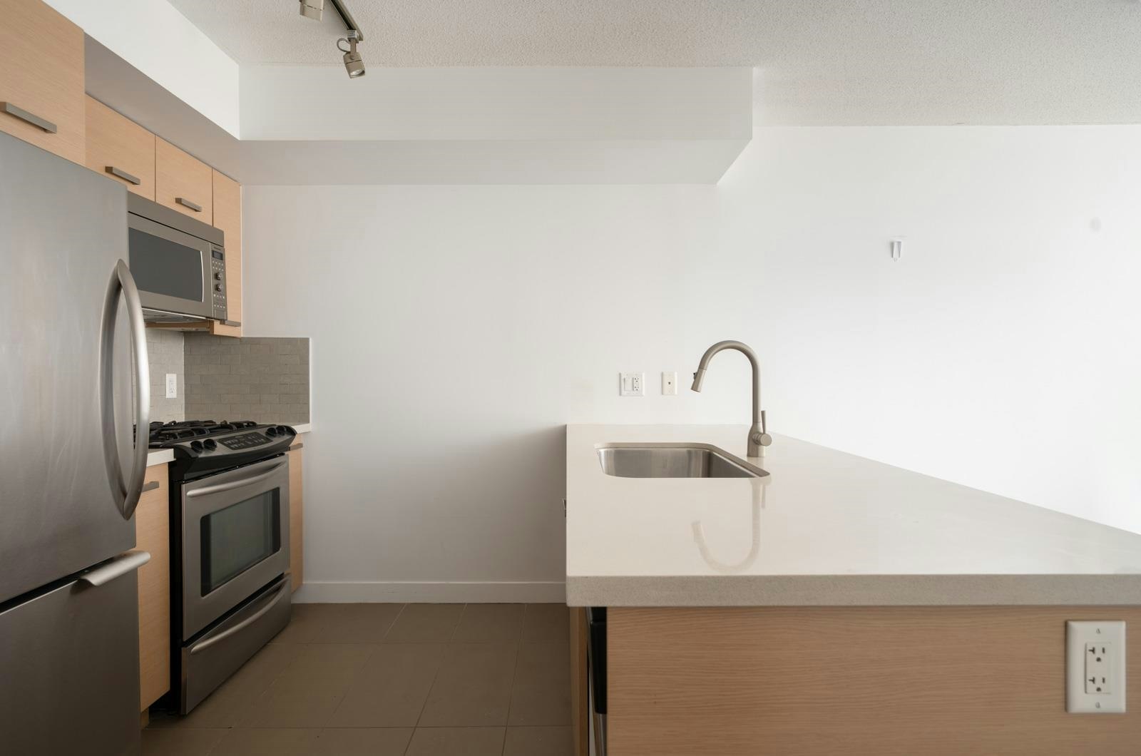 607-8033 Saba Road, Richmond, BC, V6Y 4M8 - 4