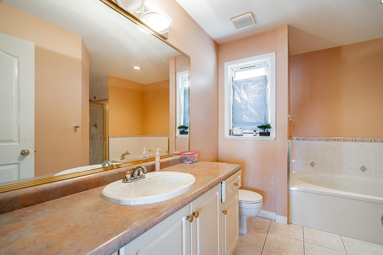 13107 74 Avenue, Surrey, BC, V3W 1C3 - 15