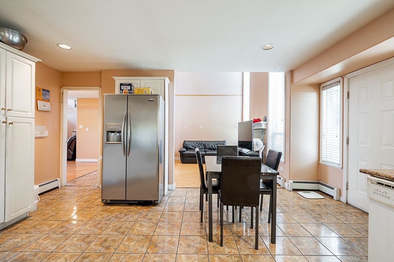 13107 74 Avenue, Surrey, BC, V3W 1C3 - 11