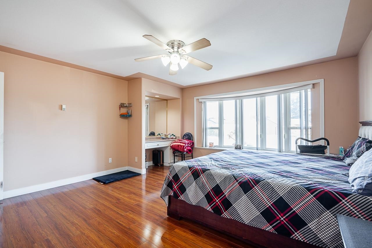 13107 74 Avenue, Surrey, BC, V3W 1C3 - 13