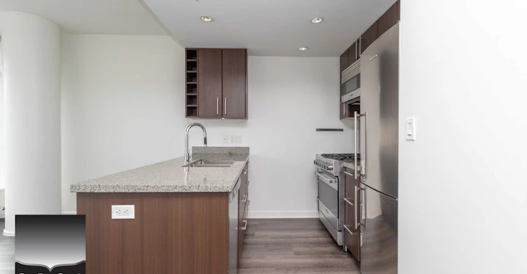 1105-108 1st Avenue, Vancouver, BC, V5Y 0H4 - 9