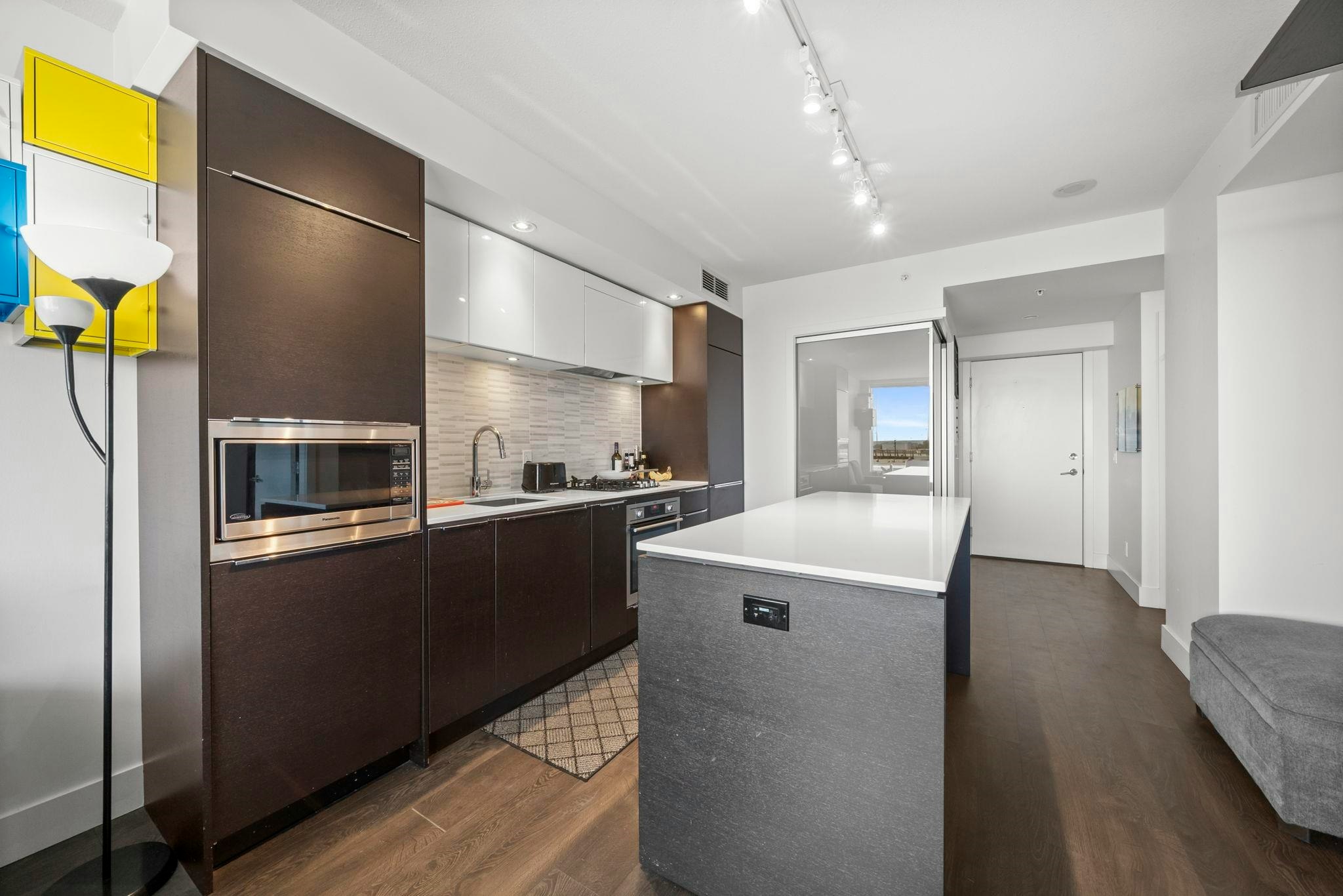 1007-5233 Gilbert Road, Richmond, BC, V7C 0B3 - 8