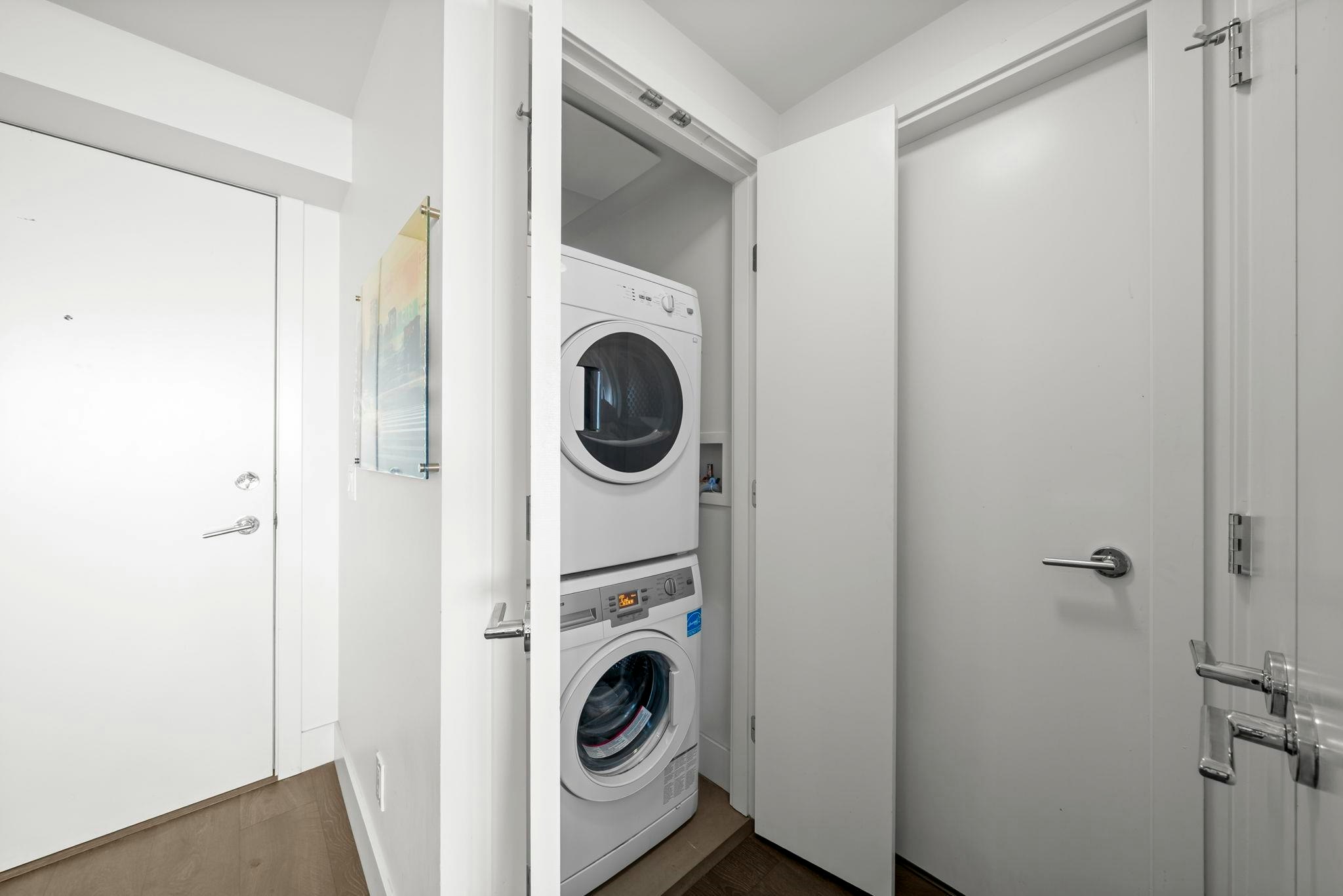 1007-5233 Gilbert Road - 2