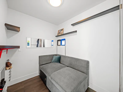 1007-5233 Gilbert Road - 3