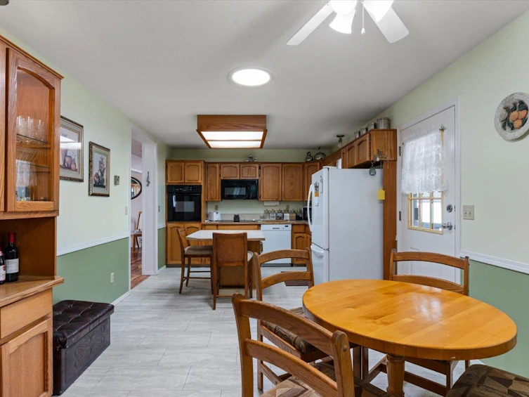 14-9055 Ashwell Road, Chilliwack, BC, V2P 6H4 - 11