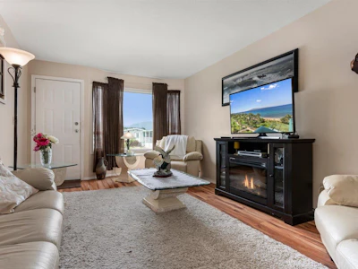 14-9055 Ashwell Road - 5