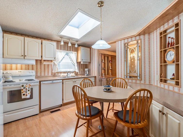 20-145 King Edward Street, Coquitlam, BC, V3K 6L1 - 16