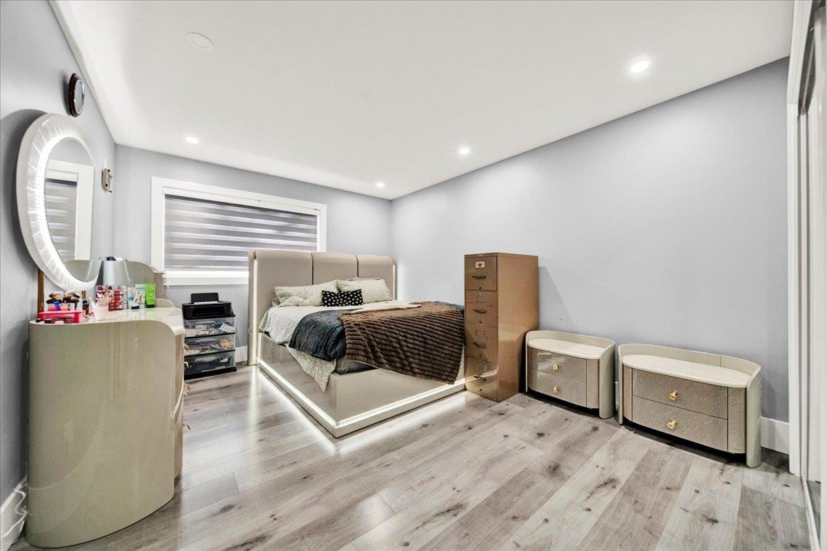 7068 129a Avenue, Surrey, BC, V3W 2V7 - 14