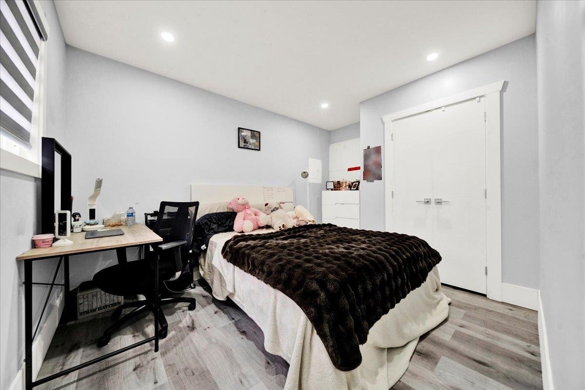 7068 129a Avenue, Surrey, BC, V3W 2V7 - 22