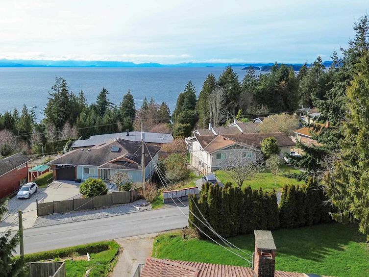 4902 Laurel Avenue, Sechelt, BC, V7Z 0B7 - 35