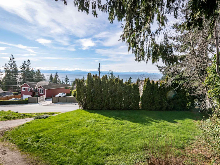 4902 Laurel Avenue, Sechelt, BC, V7Z 0B7 - 24