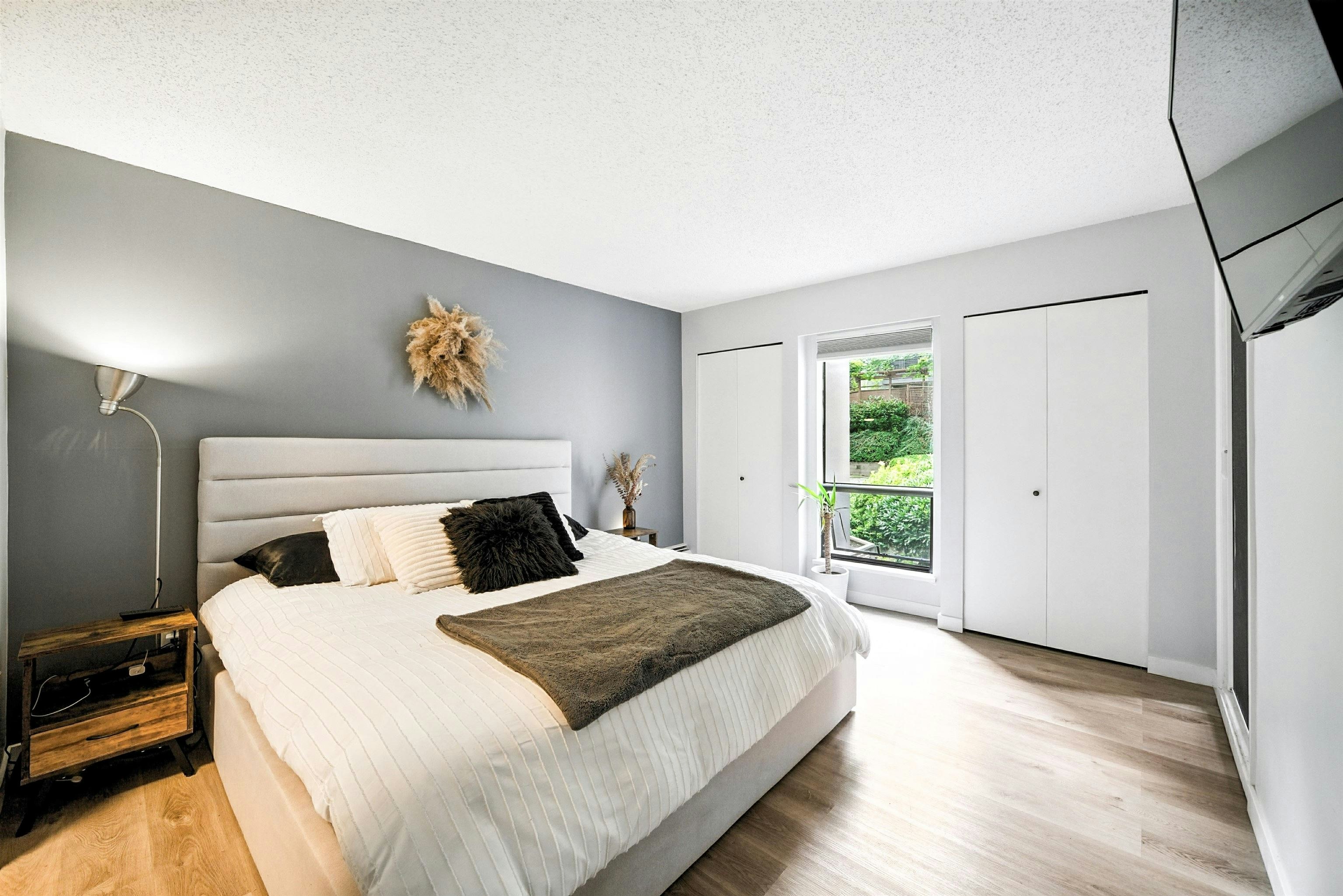 212-1955 Woodway Place, Burnaby, BC, V5B 4S5 - 18