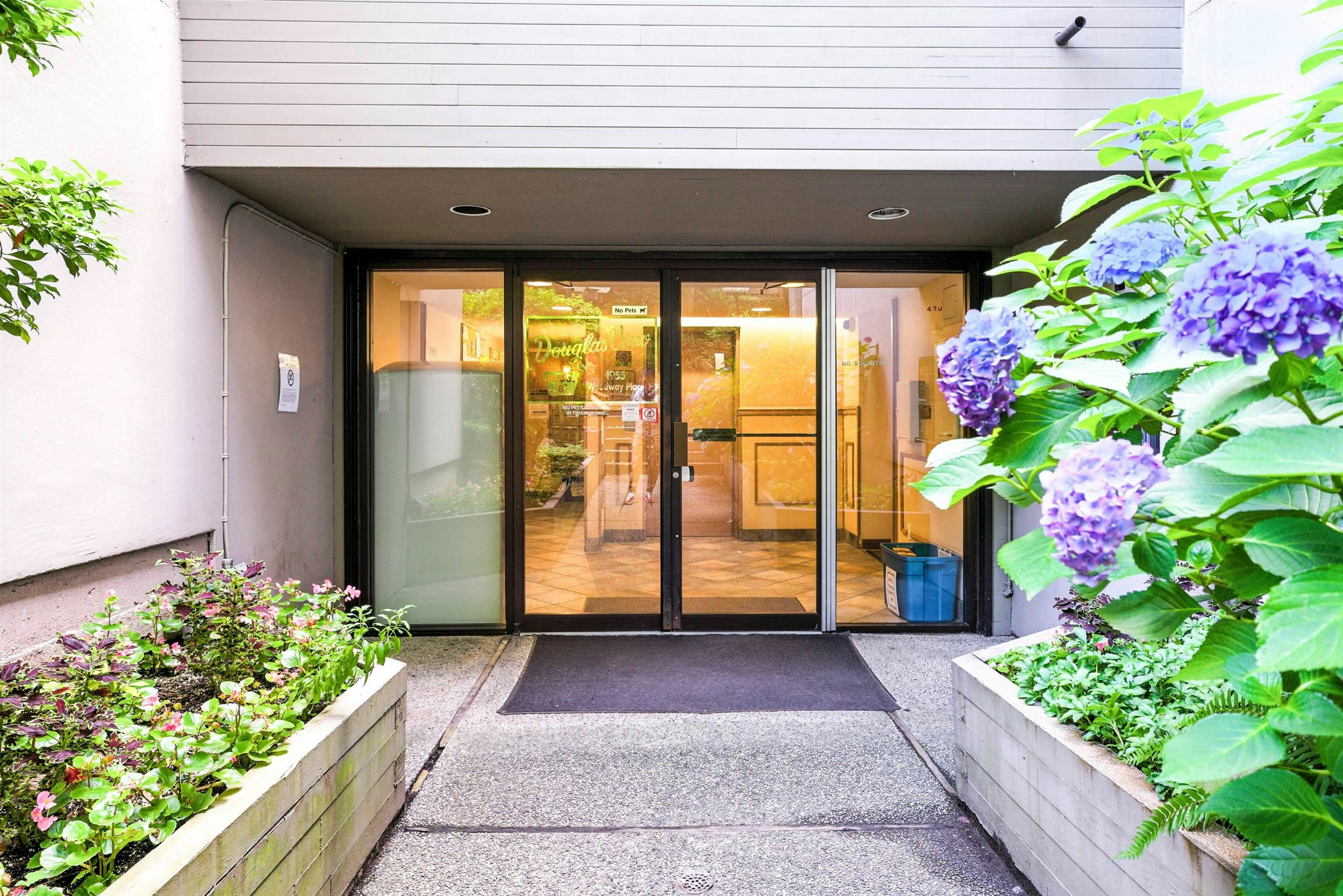 212-1955 Woodway Place, Burnaby, BC, V5B 4S5 - 31