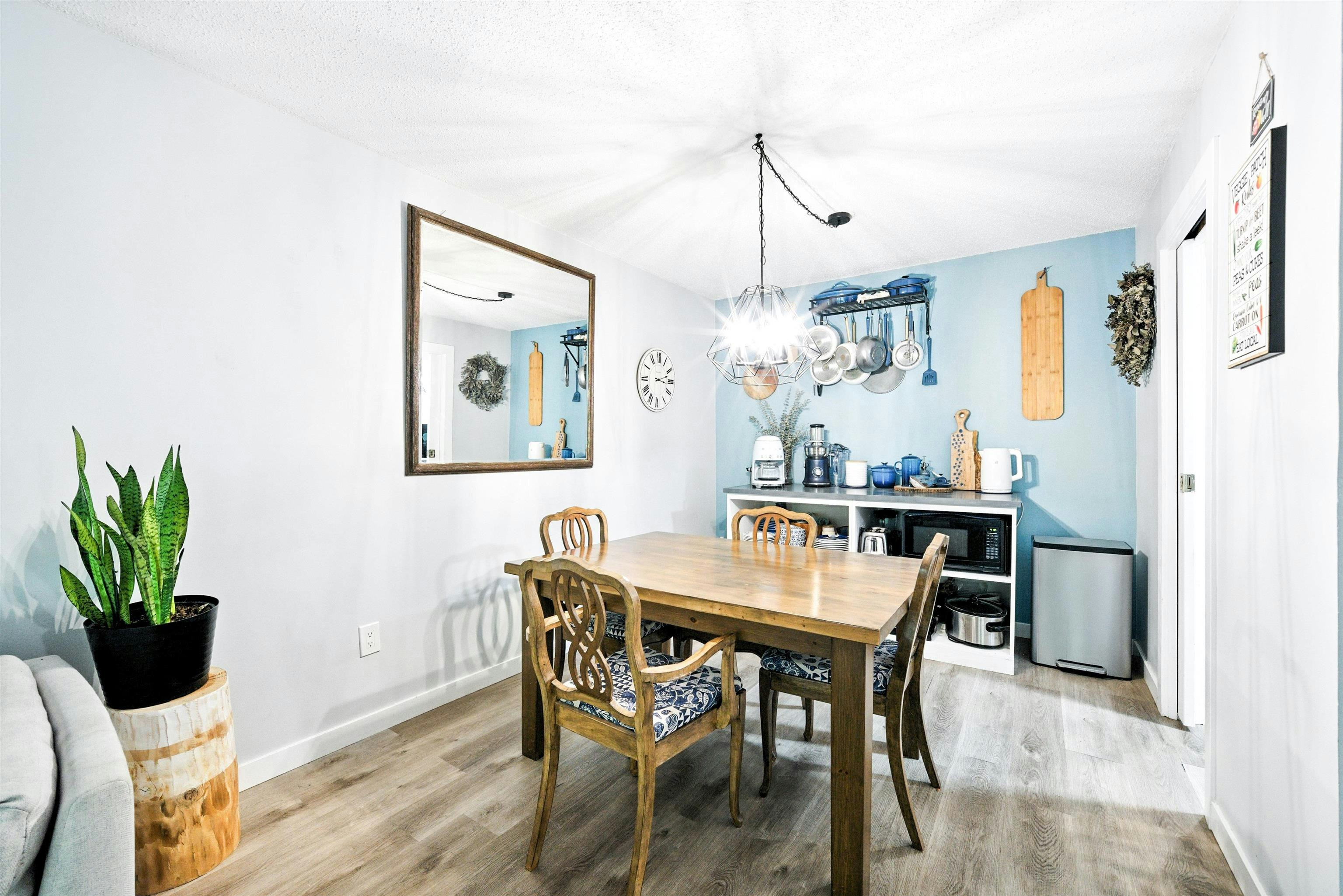212-1955 Woodway Place, Burnaby, BC, V5B 4S5 - 7